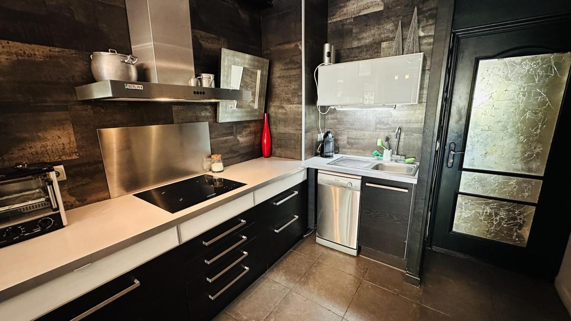Golden Mile Appartement *